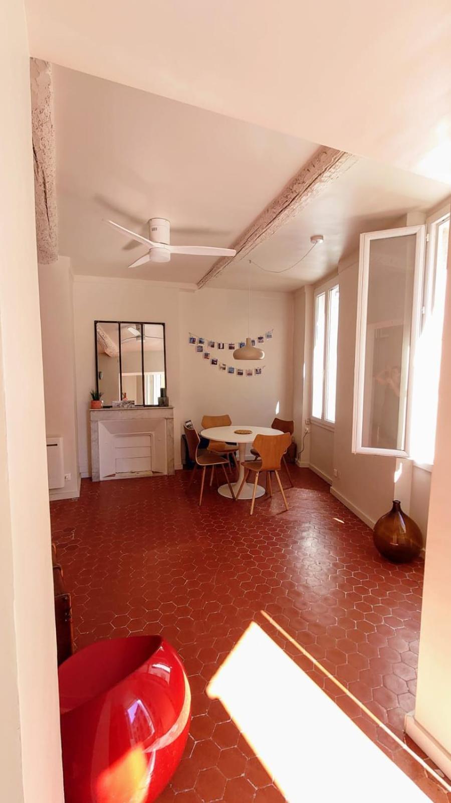 Appartement De Charme - Wifi - Centre Historique Toulon Exterior foto
